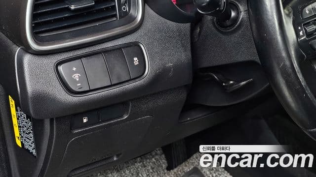 Kia Sorento Diesel 2.0 2 WD Prestige 2015 — фото 1