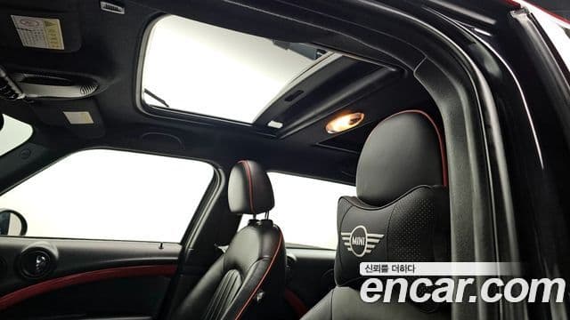 Mini Countryman JCW First Generation 2015 — фото 1
