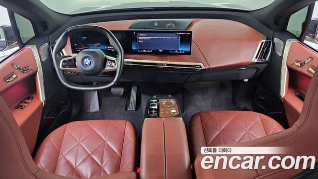 BMW iX xDrive40 FirstEdition 2022 — фото 1