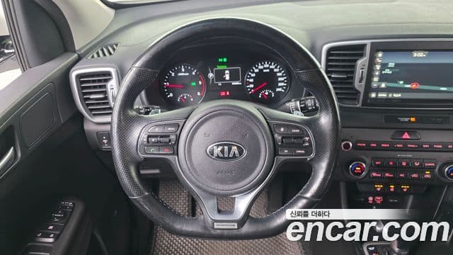 Kia Sportage Diesel 1.7 2 WD Noblesse 2016 — фото 1