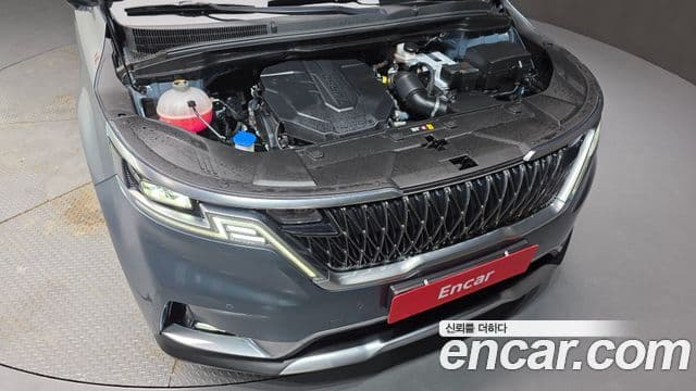 Kia Canival 9 seater Signature 2021 — фото 1