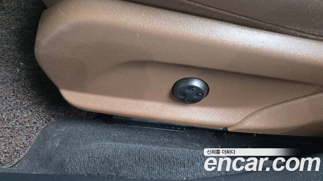 Mercedes-Benz E-Class E300 4 MATIC Avant-garde 2019 — фото 1