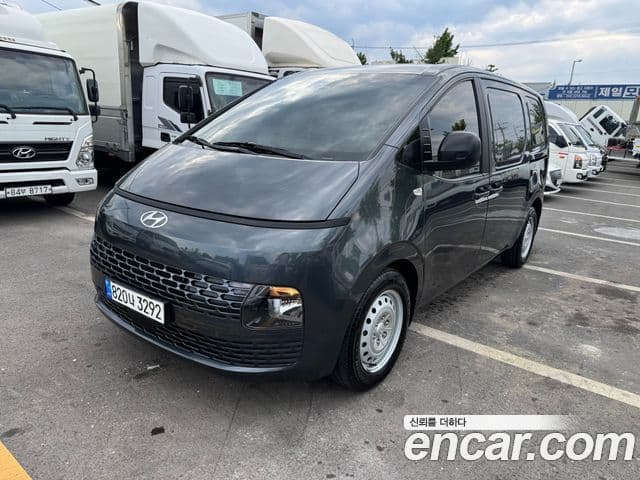 Hyundai Staria Cargo 3 seater Smart 2023