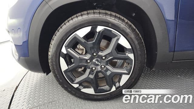 Kia Seltos Diesel 1.6 4 WD Signature 2022 — фото 1