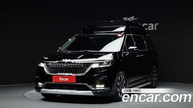 Kia Carnival 4 Gen Gasoline 7 seater Limousine Signature 2022