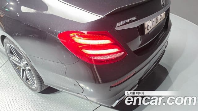 Mercedes-Benz E-Class E63 AMG 4 MATIC+ 2018 — фото 1