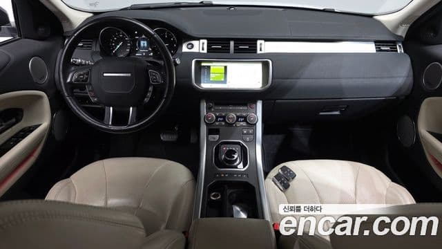 Land Rover Range Rover Evoque 2.0 TD4 HSE 2019 — фото 1