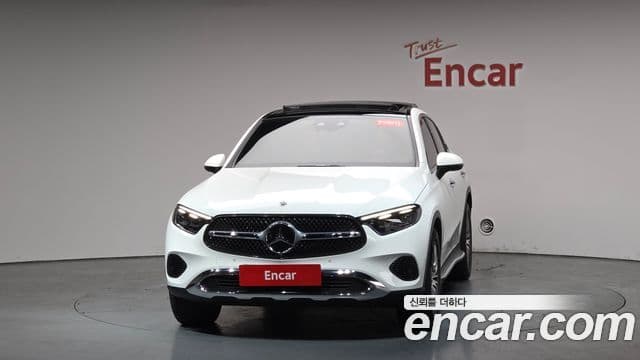 Mercedes-Benz GLC-Class GLC300 4 MATIC Avant-garde Coupe 2025 — фото 1