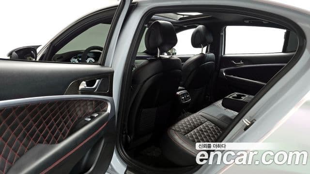 Genesis G70 3.3 T Sport AWD Prestige 2020 — фото 1