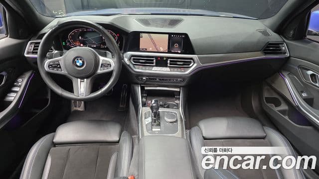 BMW 3-Series 320 i M Sport 2021 — фото 1
