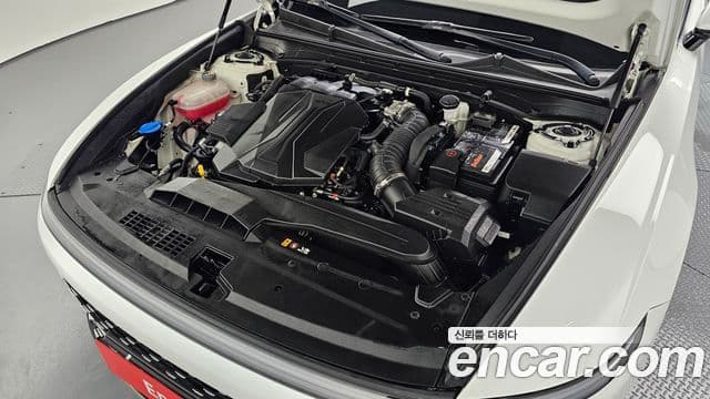 Hyundai Grandeur 3.5 LPG 2 WD Premium 2023 — фото 1