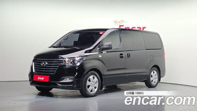 Hyundai New Grand Starex Wagon 12 seater Smart 2019