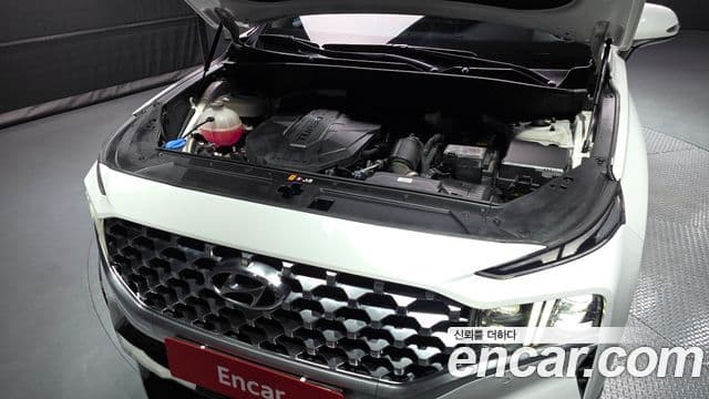 Hyundai Santafe Diesel 2.2 2 WD Prestige 2021 — фото 1