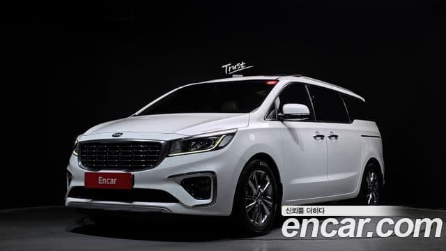 Kia New Carnival 7 seater Limousine President 2019