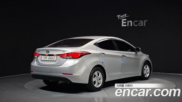 Hyundai AVANTE 1.6 GDi Smart Standard 2015 — фото 1