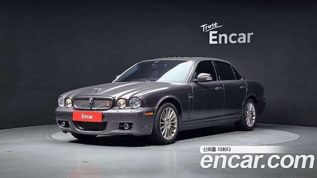 Jaguar New XJ 2.7 D SWB X358 2008