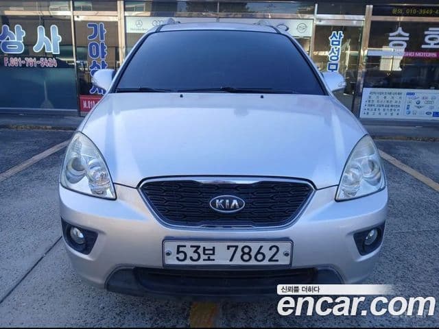 Kia NewCarens LPI 2.0 GLX Premium 2013
