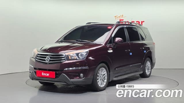 KG Mobility Korando Turismo 4 WD GT 11 seater 2014