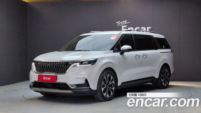 Kia Carnival 4 Gen Gasoline 7 seater Noblesse 2023