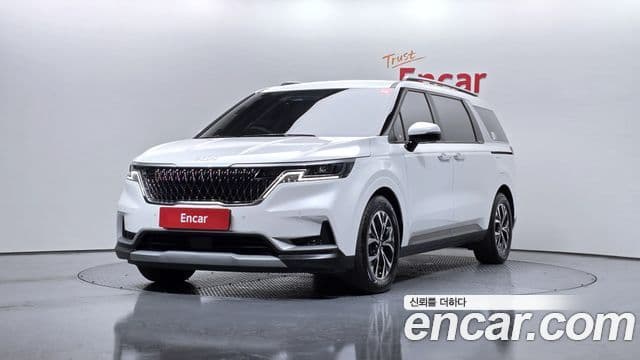 Kia Carnival 4 Gen Gasoline 9 seater Prestige 2023