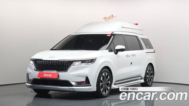 Kia Carnival 4 Gen Gasoline 9 seater Limousine Signature 2021