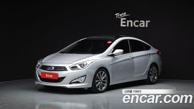 Hyundai i40 Saloon 1.7 VGT D Spec 2015
