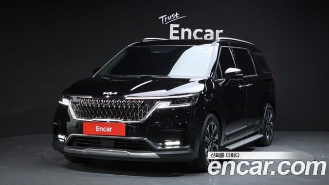 Kia Carnival 4 Gen 7 seater Signature 2023