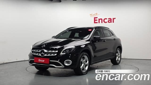 Mercedes-Benz GLA-Class X156 GLA220 2019