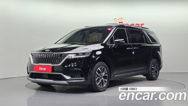 Kia Carnival 4 Gen 9 seater Noblesse 2021