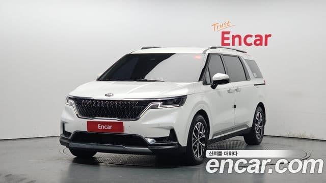 Kia Carnival 4 Gen 9 seater Noblesse 2021