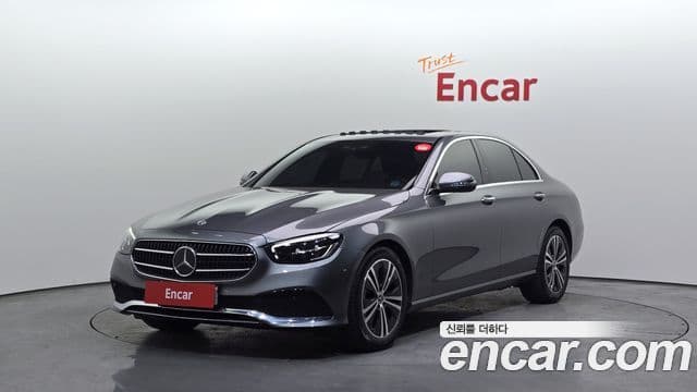 Mercedes-Benz E-Class W213 E250 Avant-garde 2021