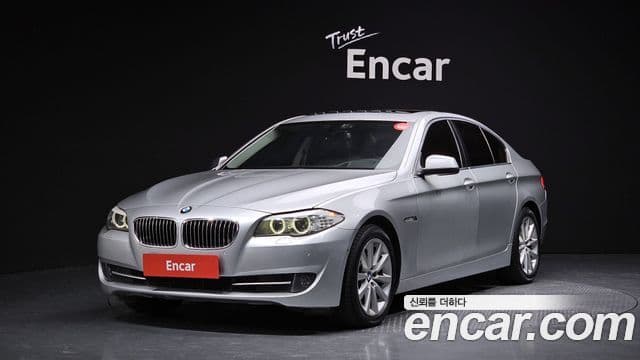 BMW 5 Series (F10) 528 i 2011