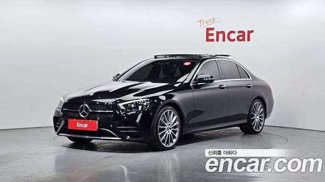 Mercedes-Benz E-Class W213 E350 4 MATIC AMG Line 2021