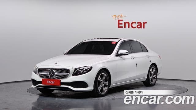 Mercedes-Benz E-Class W213 E300 Avant-garde 2020
