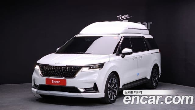 Kia Carnival 4 Gen Gasoline 9 seater Limousine Signature 2023