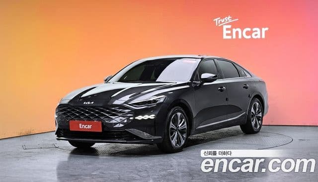 Kia K8 Hybrid Noblesse 2022
