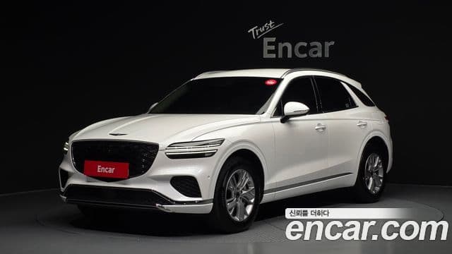 Genesis GV70 2.5 T Gasoline AWD 2025