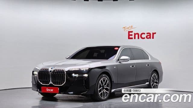 BMW 7 Series (G70) 740 d xDrive M Sport 2024