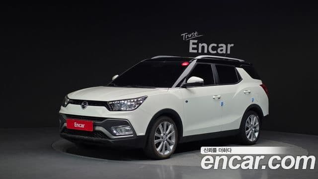 KG Mobility Tivoli Air Diesel IX 2 WD 2017