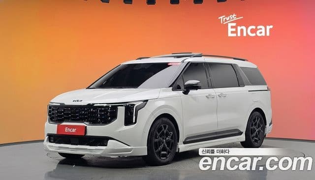Kia New Carnival 4 Gen 7 seater Gravity 2025