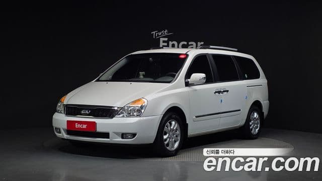Kia Carnival R Grand Carnival GLX Top Grade 2013