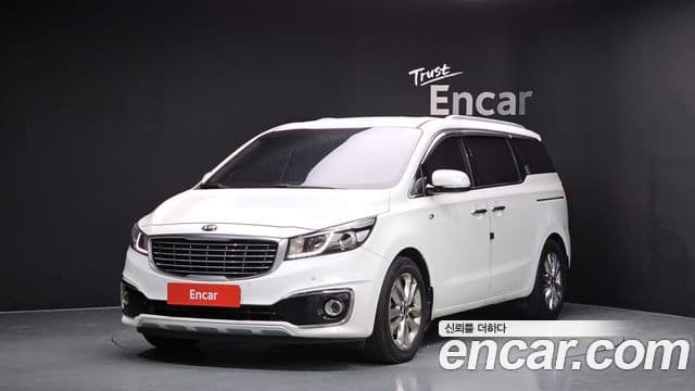 Kia All-New Carnival 9 seater Noblesse 2015