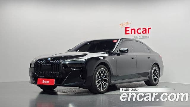 BMW 7 Series (G70) 740 d xDrive M Sport 2025