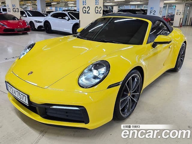 Porsche 911 (992) Carrera Cabriolet 2021