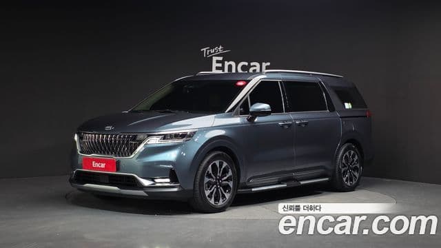 Kia Carnival 4 Gen 9 seater Signature 2021
