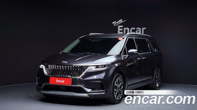 Kia Carnival 4 Gen 9 seater Signature 2021
