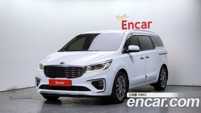 Kia New Carnival 9 seater Prestige 2019